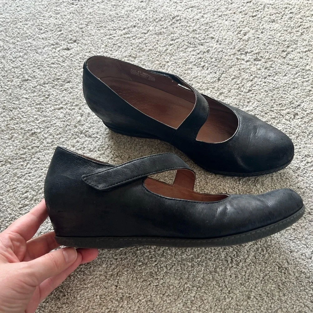Dansko Lanie Size 41 Black Burnished Nubuck Leather Mary Jane Wedge Shoes
